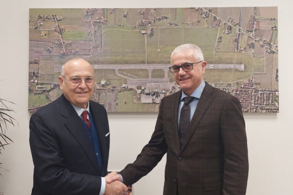 IL VOLO KATOWICE – FORLI’ HA INAUGURATO LE OPERAZIONI DI VOLO RYANAIR DA E PER L’AEROPORTO RIDOLFI