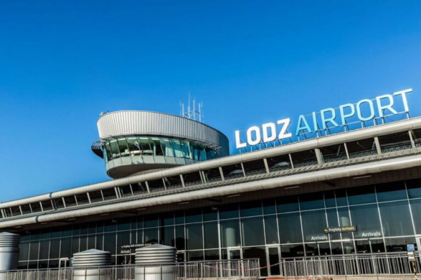 Ryanair decolla dall’aeroporto di forlì